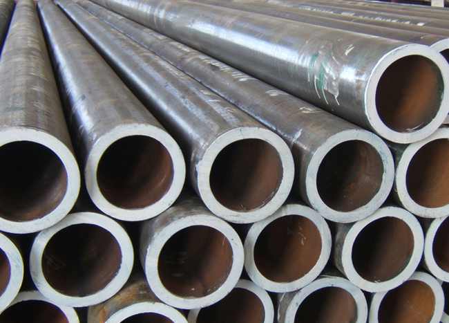 Alloy steel seamless pipe